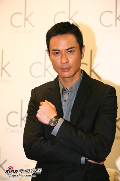 郑嘉颖代言的手表"视帝八爷"郑嘉颖穿越而来为ck手表首饰站台