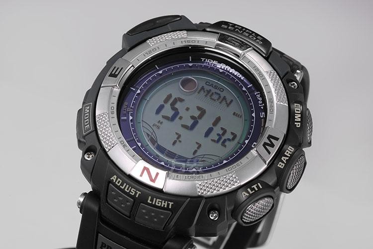 卡西欧casio-protrek系列 prg-130-1v 男士光能表