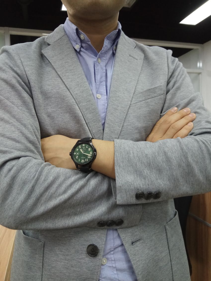 劳特莱GS80023/19手表「表友晒单作业」戴上去很帅...