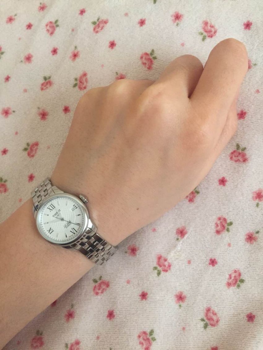 天梭T41.1.183.33手表【表友晒单作业】戴上很漂亮...