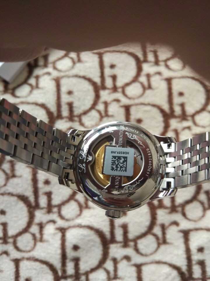 天梭T41.1.483.33手表【表友晒单作业】一开始想买...