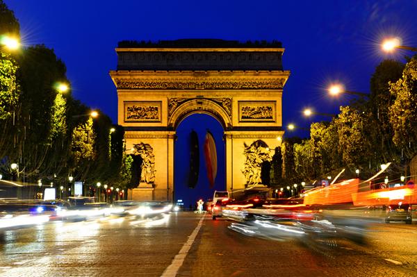 Moog Paris推出Arc de Triomphe凯旋门腕表