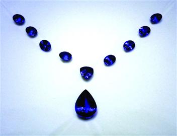本周末青岛早报联合万世邦珠宝举办首届“彩色宝石”精品展即将拉开帷幕