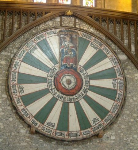 该圆桌图案是英国国王亨利八世1552年为给来访的神圣罗马帝国皇帝查理五世留下深刻印象而特别绘制的。