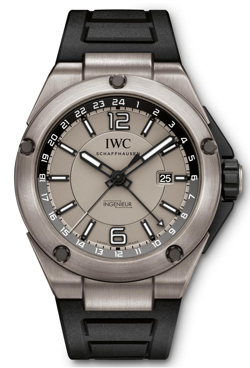 万国工程师追针计时钛金属腕表和双时区钛金属腕表