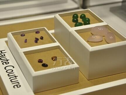 HAUTE COUTURE珠宝文化沙龙展示千万元粉钻