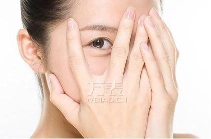 香奈儿展颜修护眼霜使用方法及使用误区介绍