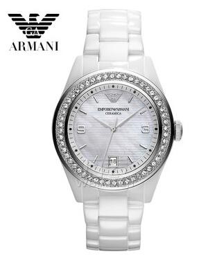 女款阿玛尼手表——女人内心需求的美