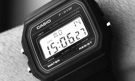 卡西欧手表如何调时间