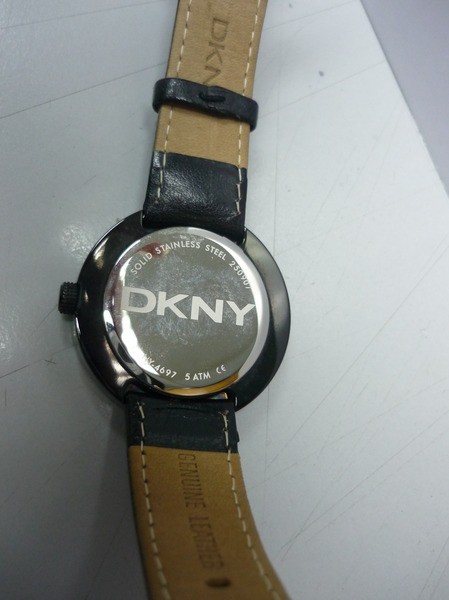 dkny手表配件详细介绍，dkny手表细节更显名表风采