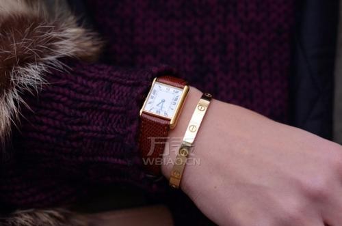 卡地亚方盘皮带手表展示，教你如何保养手表皮带？