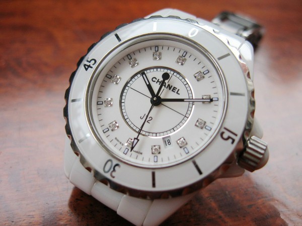 chanel手表好吗?时尚与科技所展现出的简洁典雅