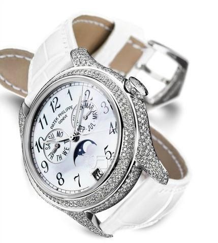 四大百达翡丽女士复杂功能腕表，让女性拥有最有价值的时计