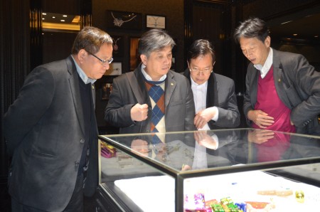 香港珠宝玉石厂商会到访雅诺信集团