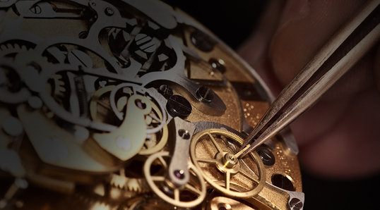 维修手表多少钱？上万元的手表各大维修费用是多少？