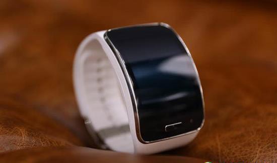 三星Gear S体验：能插SIM卡的智能手表