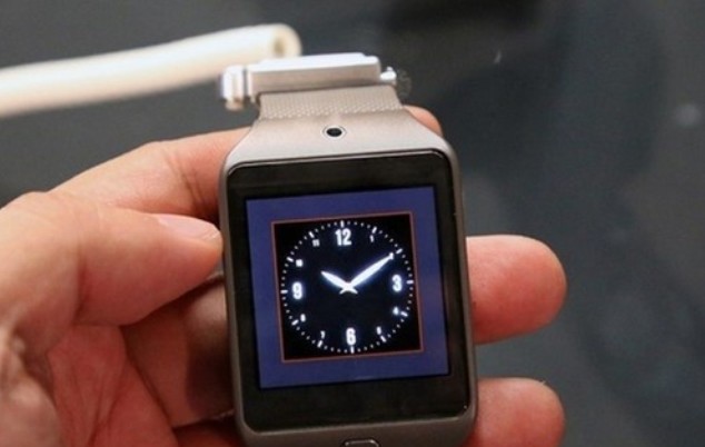 三星R381智能手表 时尚实惠，更薄更优秀