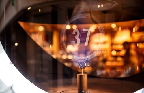 格拉苏蒂“计时码表的艺术”世界巡展即将走进法兰克福机场