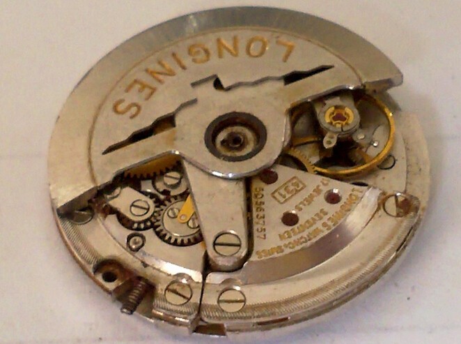 石英电子手表有防磁性能?石英电子手表有哪些防磁的方法?