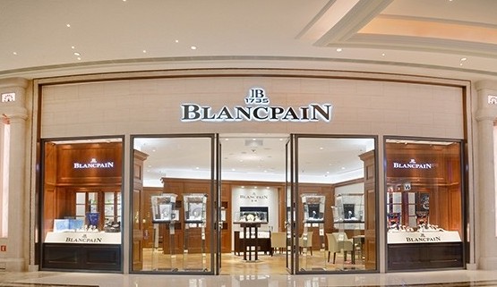 宝珀全新澳门精品店 带来了汝拉山谷的环境