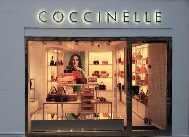 欧洲品牌Coccinelle包包店于巴黎新店开幕
