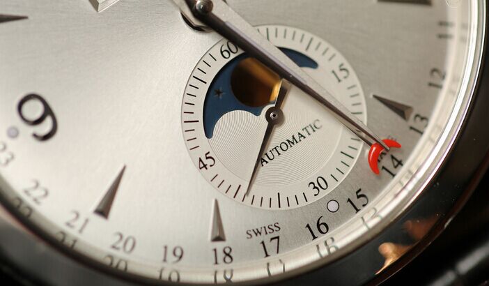 杭州积家手表维修点：什么样的手表才是瑞士手表？