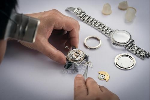 机械手表如何保养?414手表节去万表名匠保养有优惠？手表维修