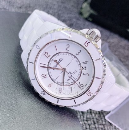 时尚手表到底值不值得买，香奈儿J12手表真的好吗？手表品牌