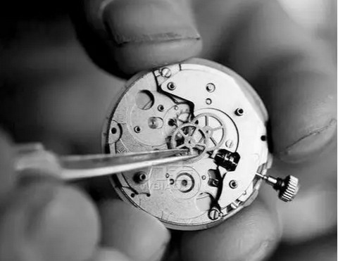 高端二手表怎么保养？高端二手表保养时间 手表品牌