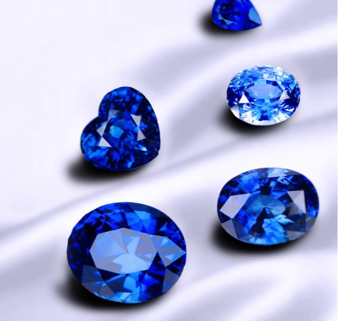 蓝宝石寓意有哪些?蓝宝石有什么象征寓意?
