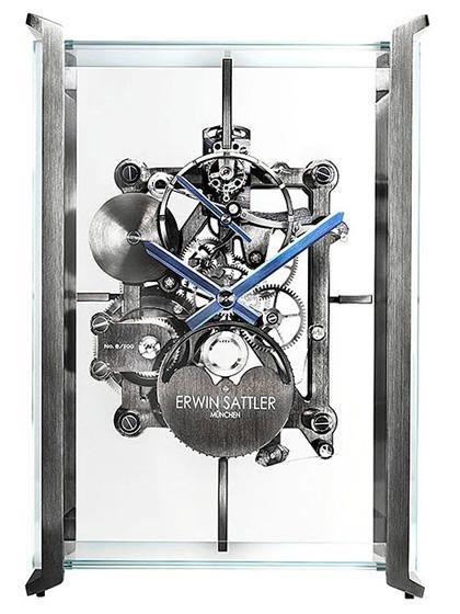 奥迪与Erwin Sattler首次联手打造极简座钟