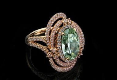 墨涅塔MONETA推出传世经典系列绿钻高级珠宝