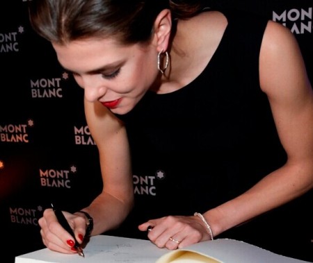 夏洛特公主最新成为万宝龙(Mont Blanc) 全球品牌大使！