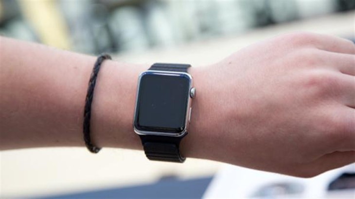 苹果开发者可抽签购买苹果智能手表