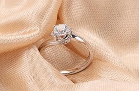 全球婚戒情饰专家爱度钻石 告诉你“怎么防止钻石脱落”