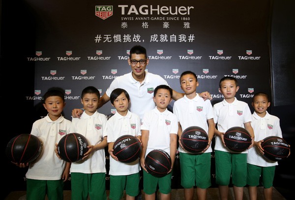 TAG Heuer 泰格豪雅携林书豪完胜北京大挑战!