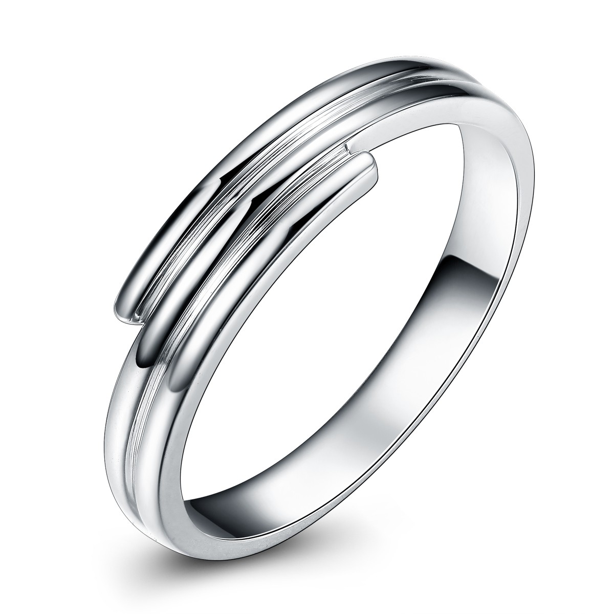 正确戴结婚戒指：男人婚戒戴哪只手？