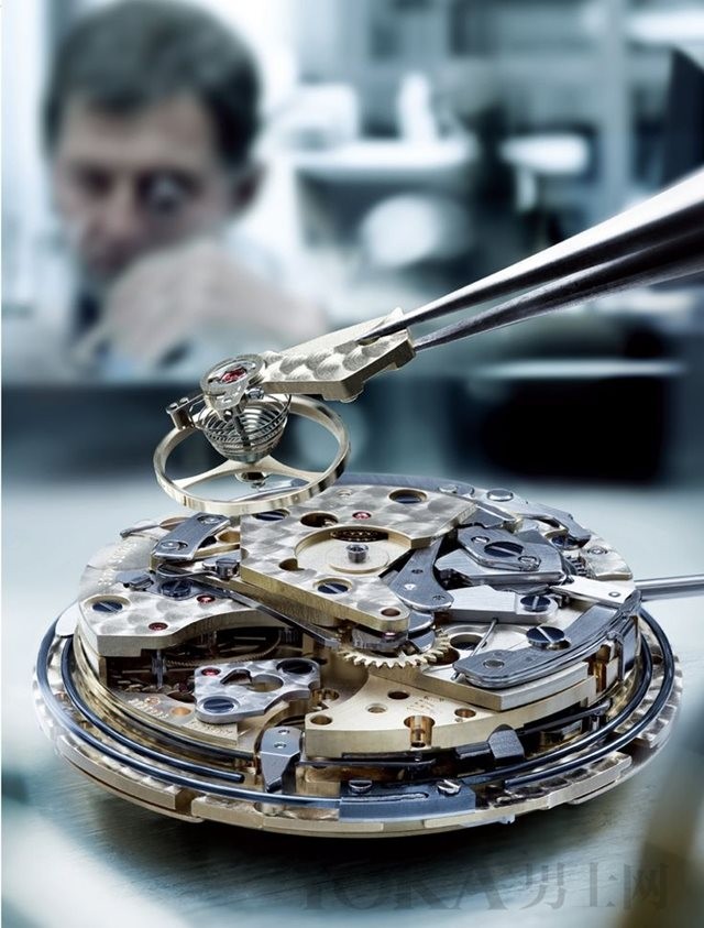 机械手表机芯怎么看？为你介绍如何判断机械机芯的结构和质量