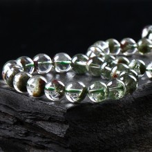 绿宝石手链价格怎么样？绿宝石是绿色透明石中的代表