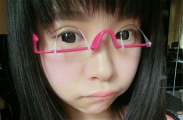 双眼皮眼镜怎么样？“双眼皮神器”的原理
