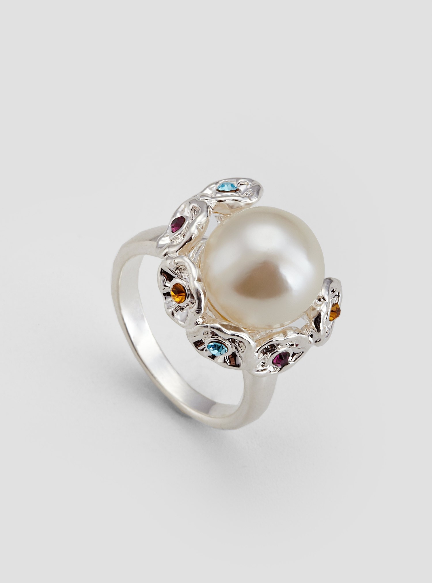 如何挑选珍珠戒指?挑选珍珠戒指的技巧又有哪些？