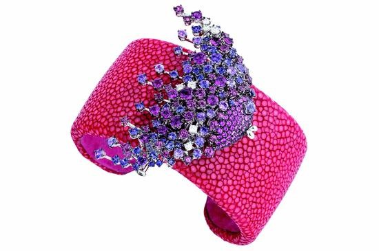 Damiani Animalia -Bracelet and brooch in pink galuchat