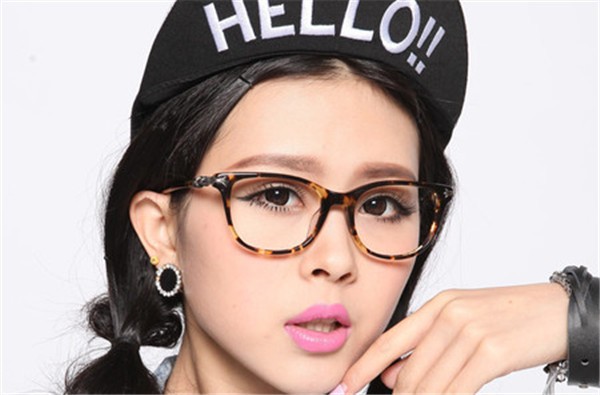 日本眼镜框品牌有哪些