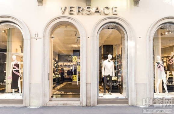 一周大事：Versace要分股 Coach被逼走