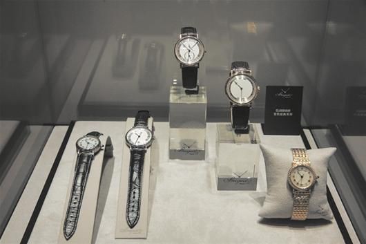宝玑手表是时计发明先驱，陀飞轮的发明者