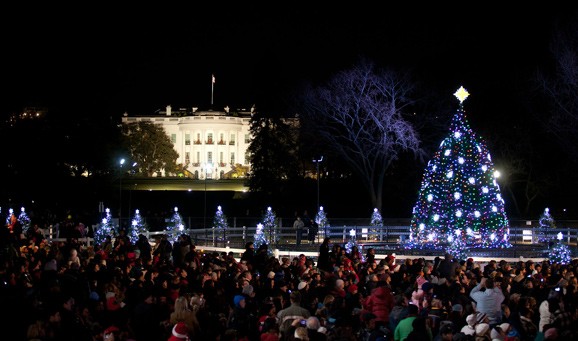 全美最隆重圣诞树亮灯仪式！“美国式的春晚”狂欢