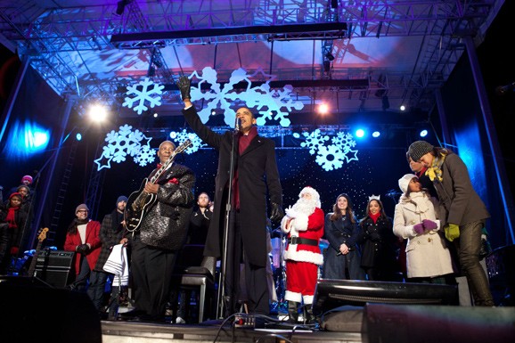 与奥巴马一起见证全美最隆重圣诞亮灯仪式