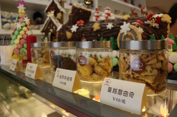 今年圣诞的甜蜜不如就让KK承包了吧!