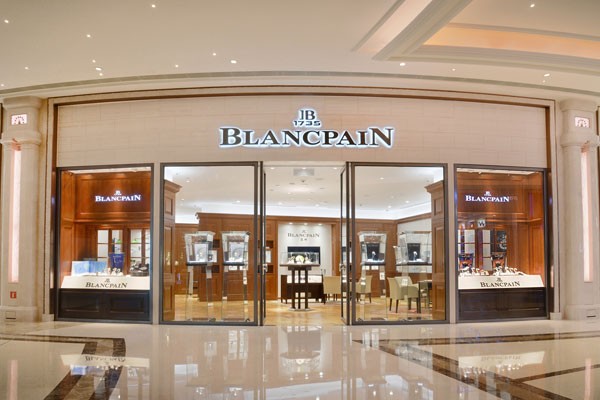 Blancpain 澳门银河时尚汇精品店盛大揭幕
