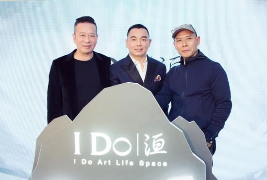 恒信钻石机构董事长、I Do品牌创始人李厚霖先生和国际顶级艺术大师米丘先生、张洹先生